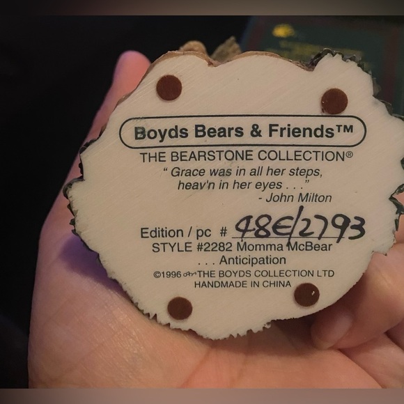 Boyd’s Bear & Friends - Picture 3 of 3